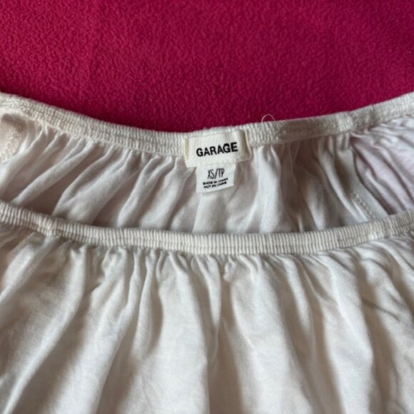 Garage White Top with Ruffle Ladies Junior Size XS - Picture 3 of 11